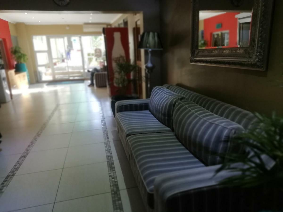 Hemmingways Bed and Breakfast King William's Town Eksteriør billede